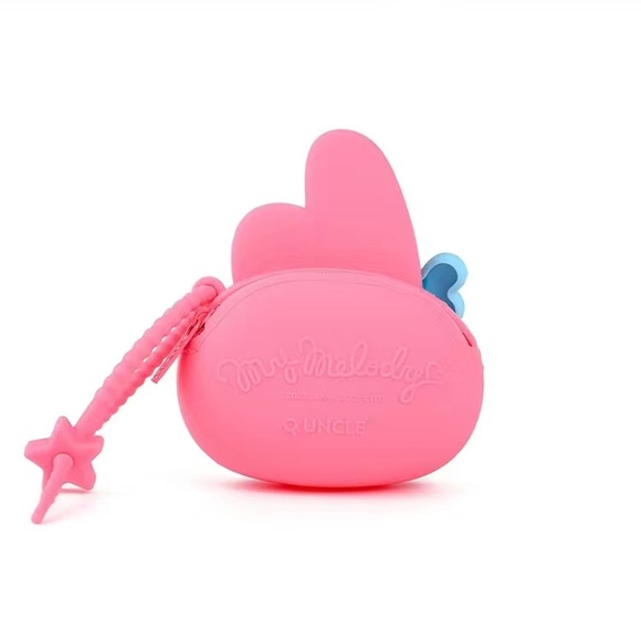 🍒🥀Hello kitty mini bag🍒🥀 - Picture 7 of 9